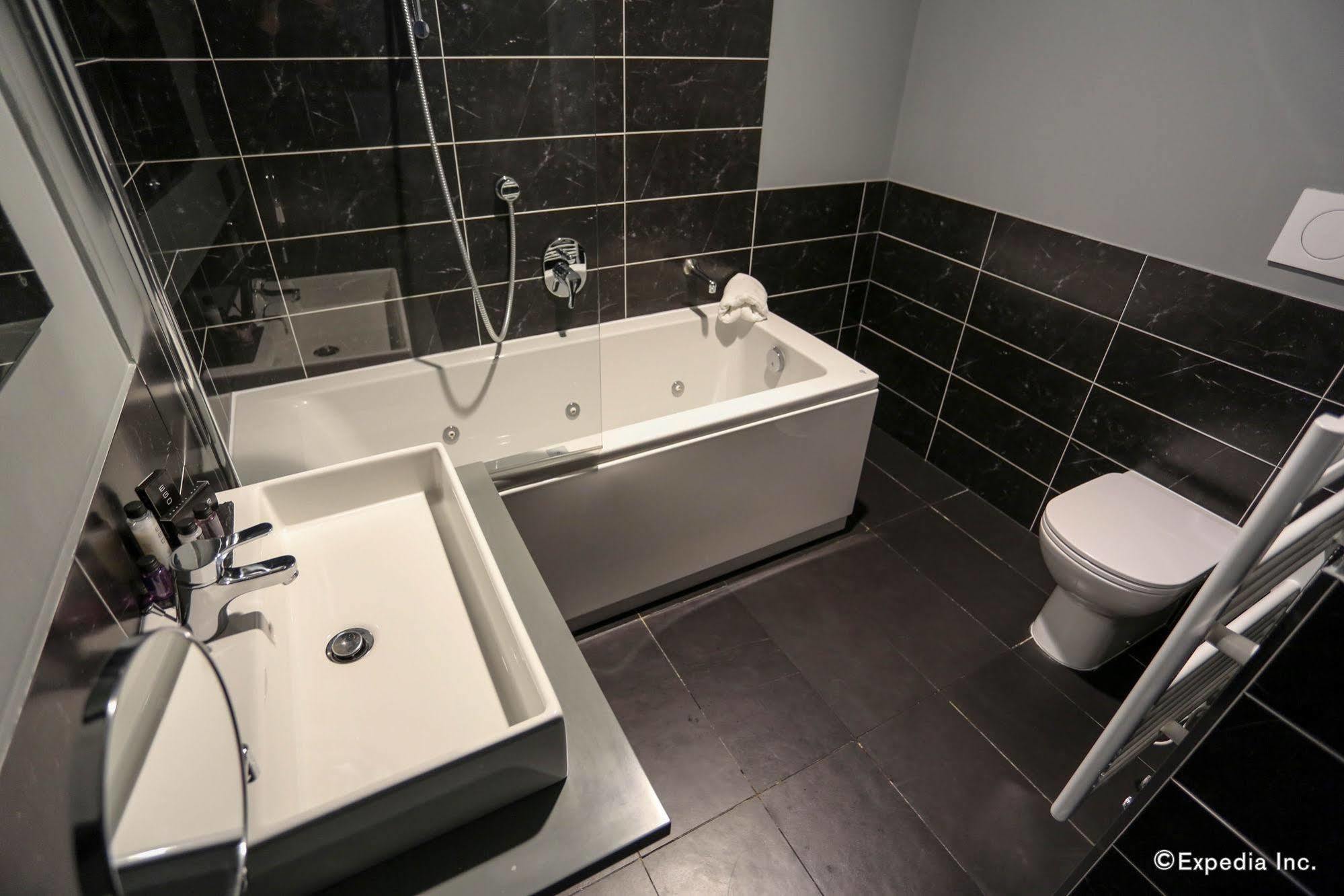 The Bryson Hotel Londra
